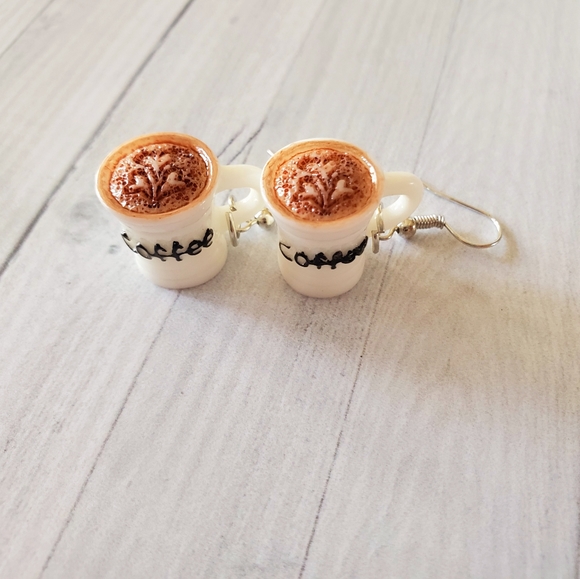 2/$20🌼 Adorable Hot Cocoa Coffee Cup Earrings - Picture 3 of 4